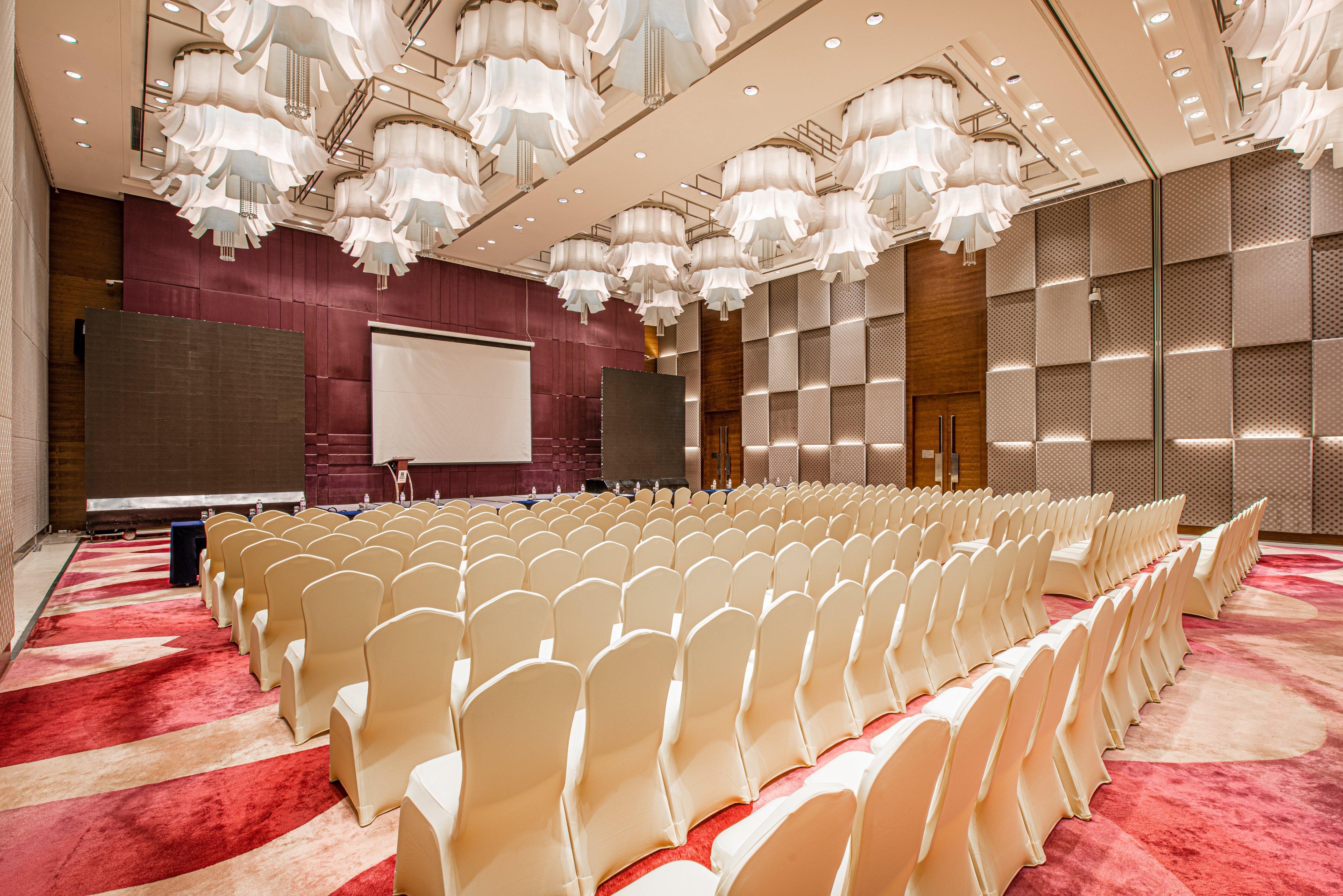 Holiday Inn Qingdao City Center By Ihg - May 4Th Square Ngoại thất bức ảnh