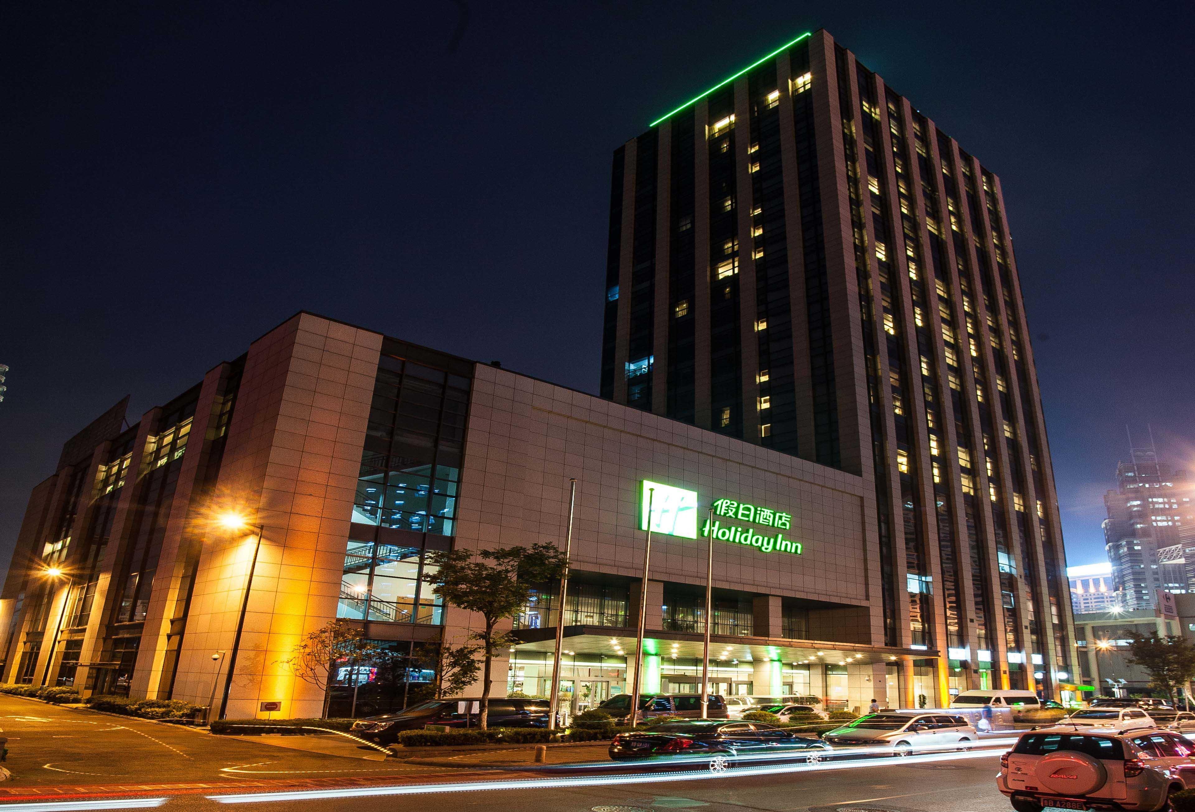 Holiday Inn Qingdao City Center By Ihg - May 4Th Square Ngoại thất bức ảnh