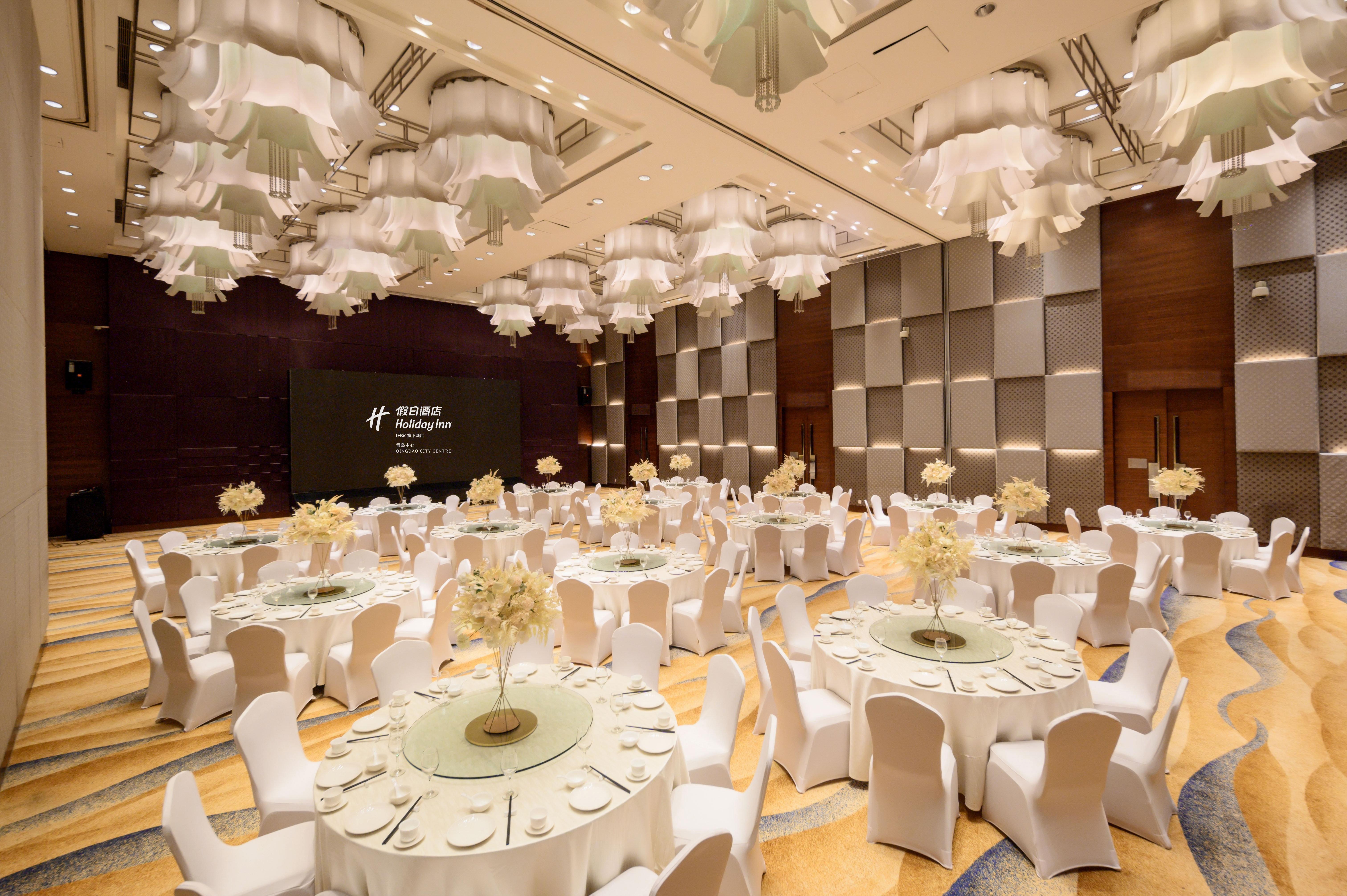 Holiday Inn Qingdao City Center By Ihg - May 4Th Square Ngoại thất bức ảnh